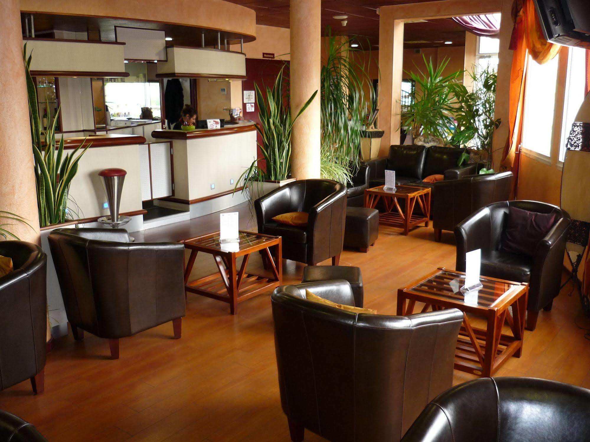 Готель Ibis Styles Ancenis Centre Екстер'єр фото